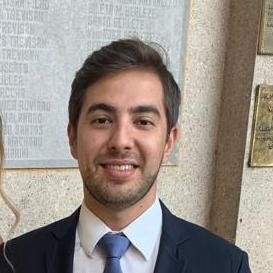 Dr. Vinicius Martins Costa