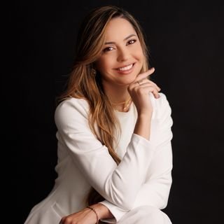 Dra. Tábata Oliveira