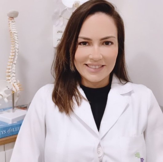 Dra. Nathália Quintella
