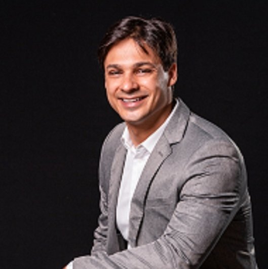 Dr. Rogério Fraga Troian