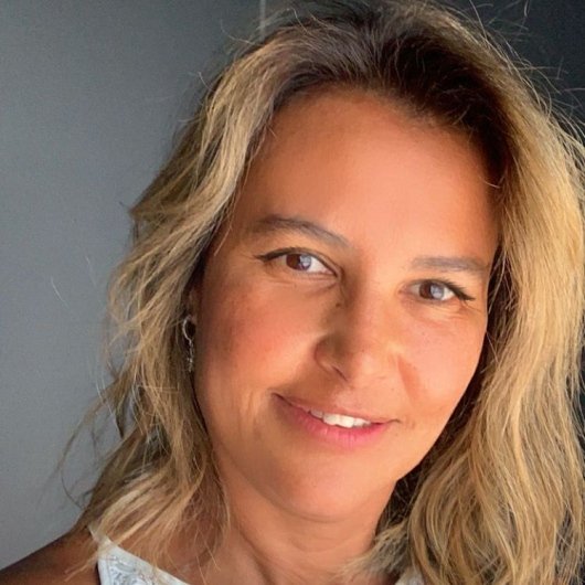 Dra. Flavia Couto