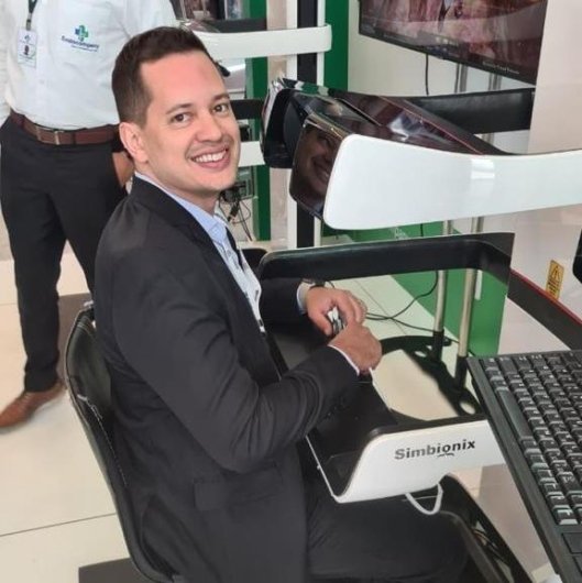Dr. Mateus Rocha Lopes