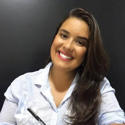 Dra. Renata Oliveira