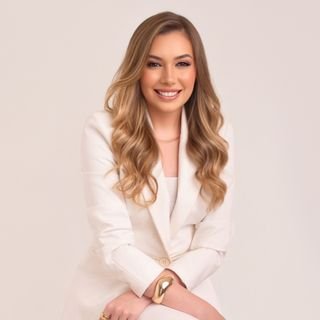 Dra. Raquel Medeiros