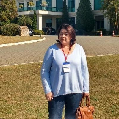 Danubia Tereza Lima Campos Leite