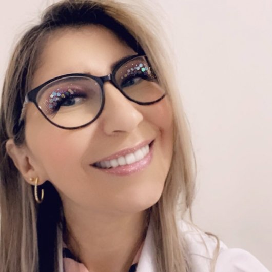 Dra. Izabel Cristina Dias