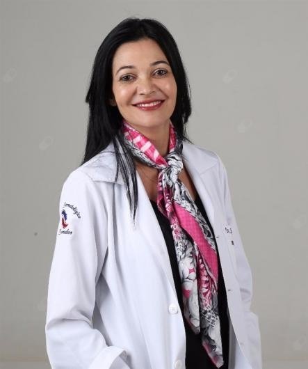 Dra. Karla Sampaio