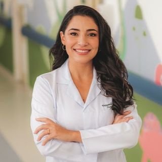 Dra. Thaymê Pires