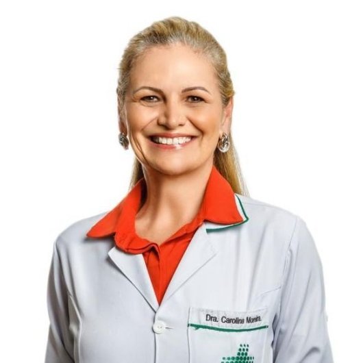 Dra. Carolina Aguiar Moreira