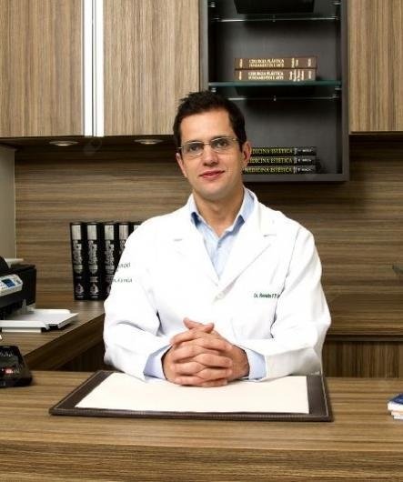 Dr. Renato Fonseca de Padua Goncalves