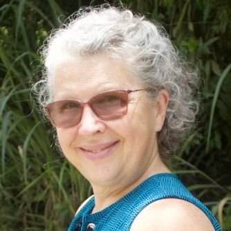 Silvia Aparecida Ballarini Estácio