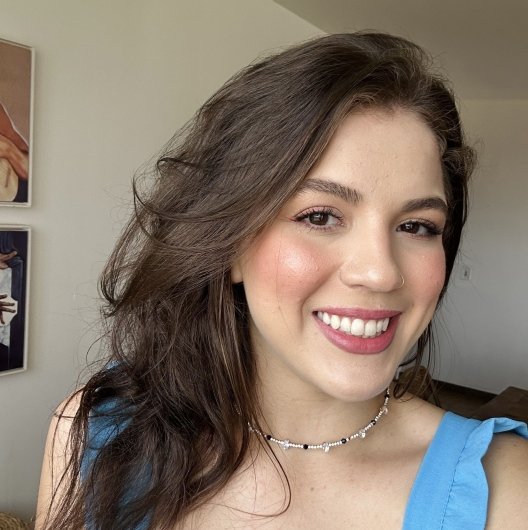 Vitória Dias