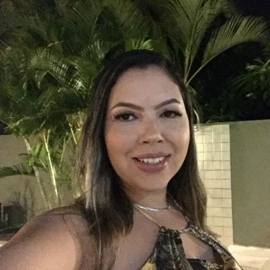 Dra. Ester Mendonça
