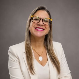 Dra. Juliana Maria Rasteiro Silva