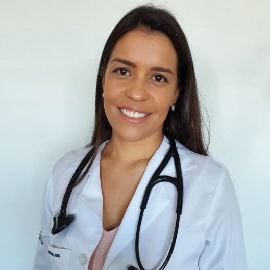 Dra. Barbara Rubim Alves