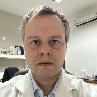 Dr. Pedro Bellini Avila
