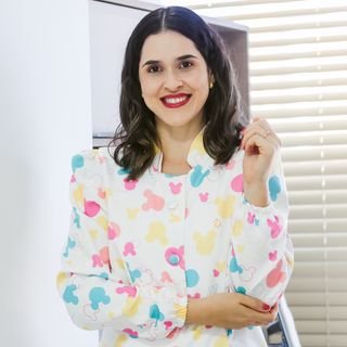 Dra. Keila Andrade