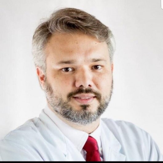 Dr. Thiago Azevedo Martins