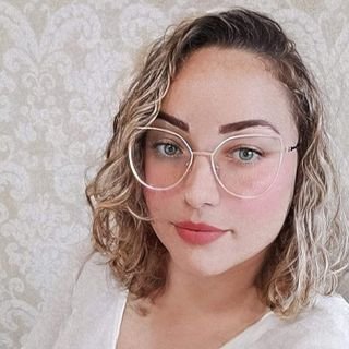 Rafaella Moraes Streicher Abrascio