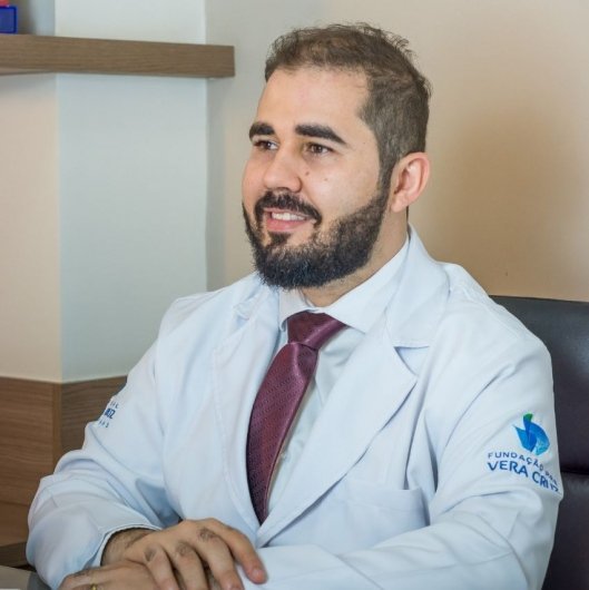 Dr. Antonio Albuquerque