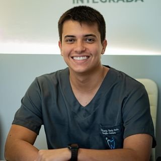 Dr. Ricardo Schelb Reis