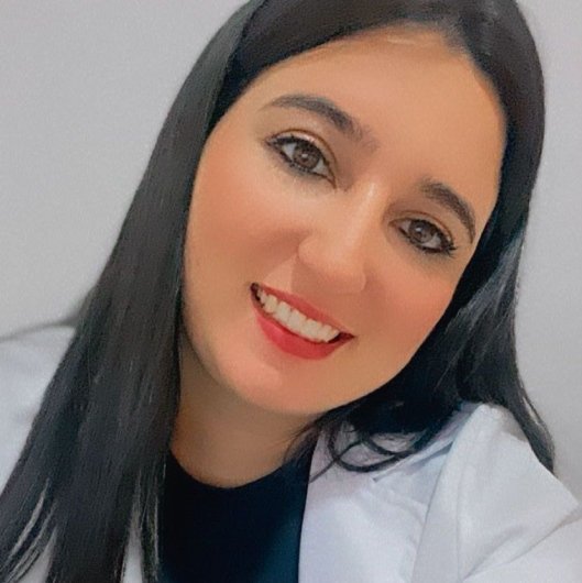 Dra. Bianca Nascimento Marinho de Souza