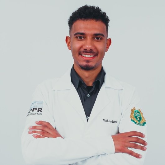Dr. Matheus Barros
