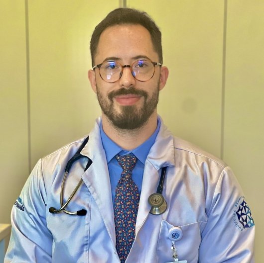Dr. Gustavo Matos