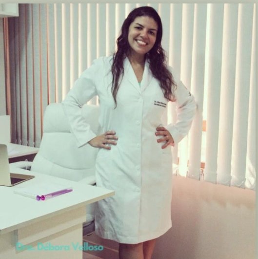Dra. Débora Velloso
