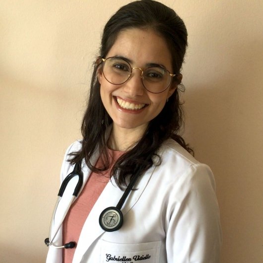 Dra. Gabriellen Vitiello Teixeira