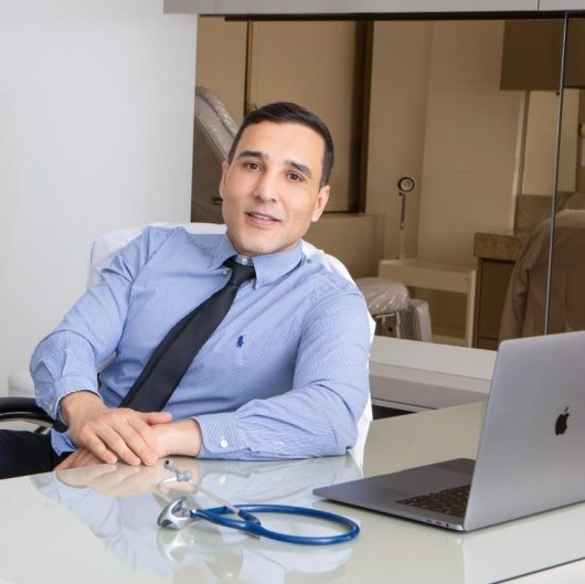 Dr. Vinicius Rangel