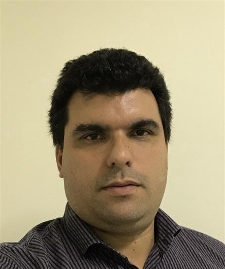 Dra. Bruno Leal Carneiro