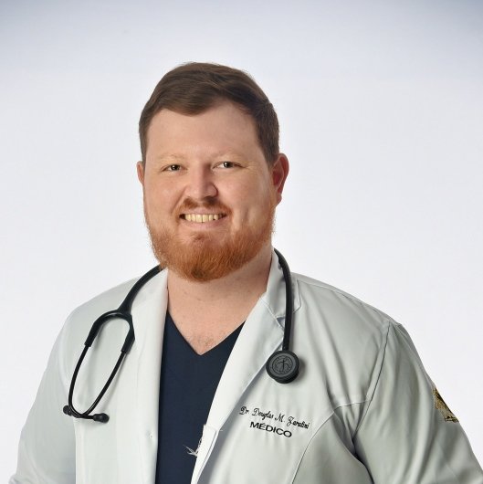 Dr. Douglas Marques Zaratini