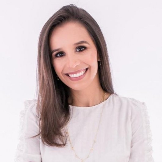 Dra. Tamires Souza Garcia