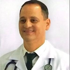Dr. Lyndiston Sena