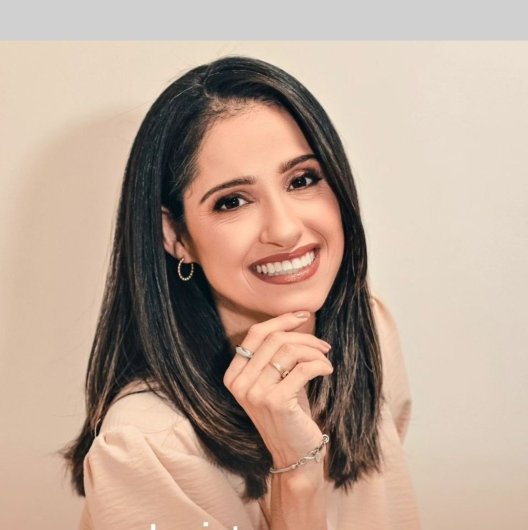 Dra. Tamires Sabrina Silva Berdnaski
