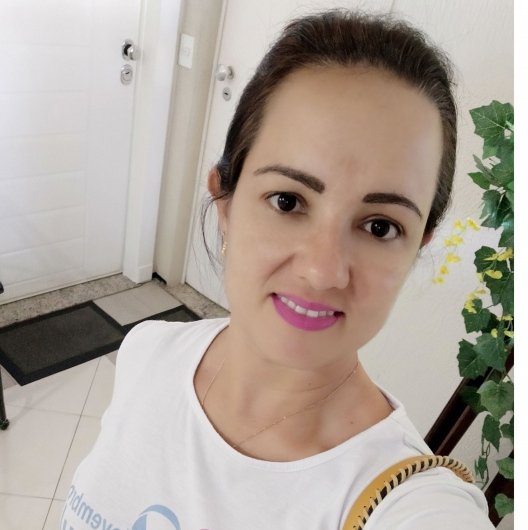 Dra. Carla Teixeira Peixoto