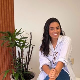 Dra. evellyn sampaio