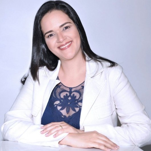 Louise Silva Dos Santos Frias