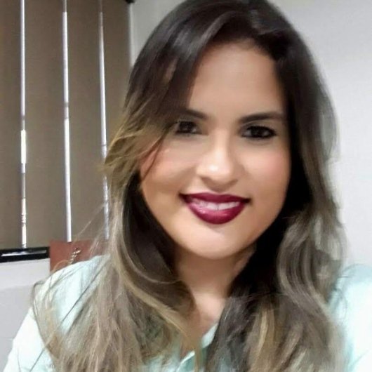 Cintia de Sousa Gomes Costa