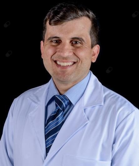 Dr. Rodrigo de Azeredo Siqueira