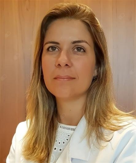 Dra. Fabiana Eustáquio Alves Leão de Araújo