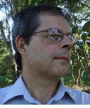 Dr. Felipe Delgado