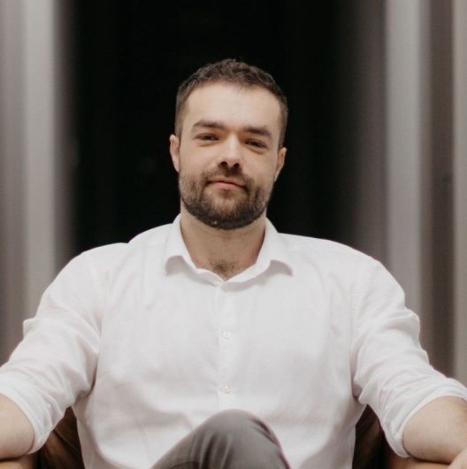 Dr. Paulo Bernardy