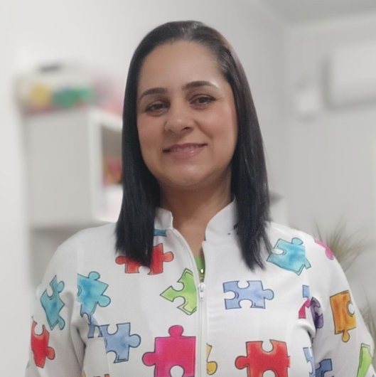 Lidiane da Silveira Lopes