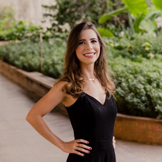 Dra. Letícia Amaral