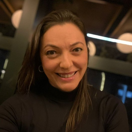 Dra. Aline Fornari