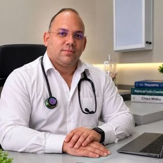 Dr. Luis Felipe Labrada Gómez