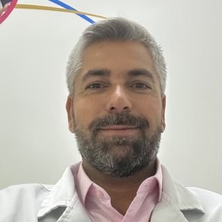Dr. Omar Sayar De Castro