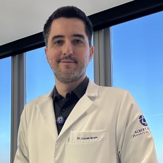 Dr. Lucas Reis Brom